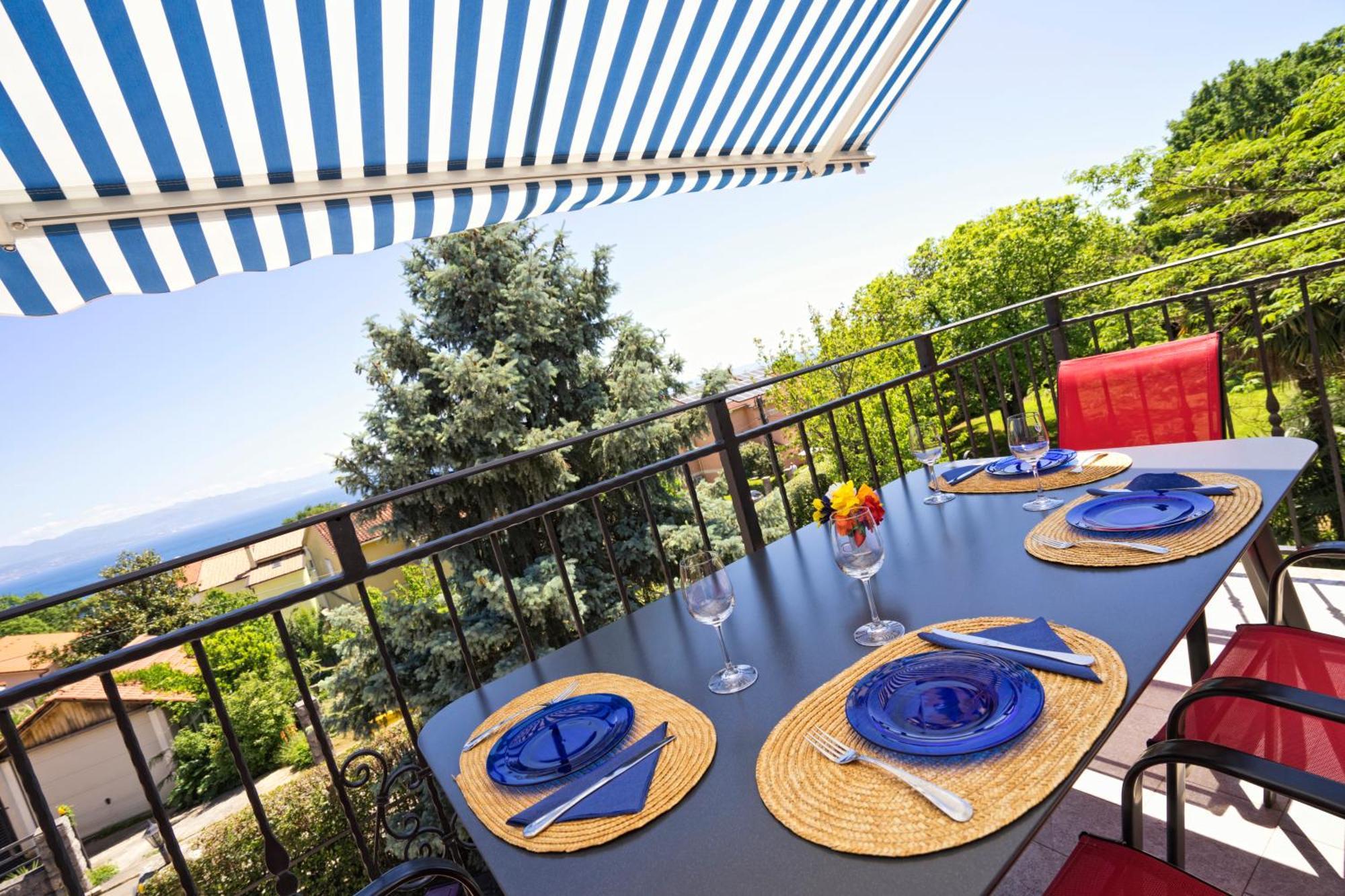 Riviera Blue Apartments With Seaview, Private Whirlpools And Parking Near Opatija Opric Eksteriør billede