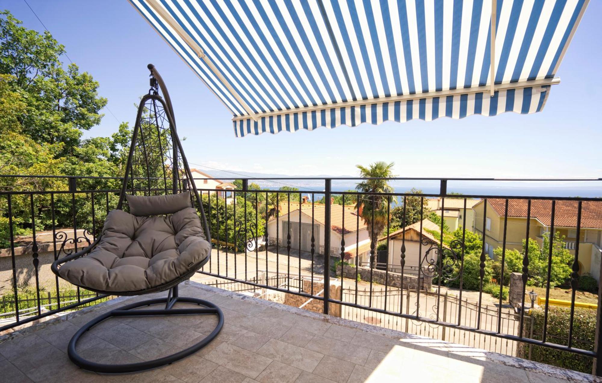 Riviera Blue Apartments With Seaview, Private Whirlpools And Parking Near Opatija Opric Eksteriør billede