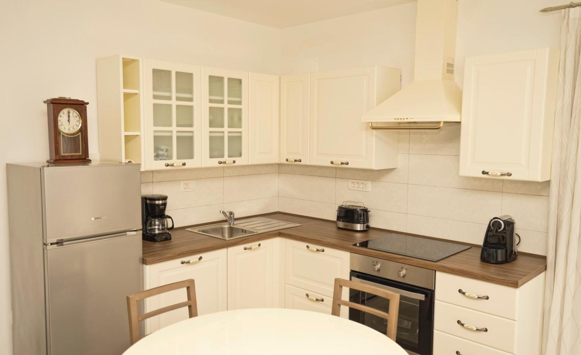 Riviera Blue Apartments With Seaview, Private Whirlpools And Parking Near Opatija Opric Eksteriør billede