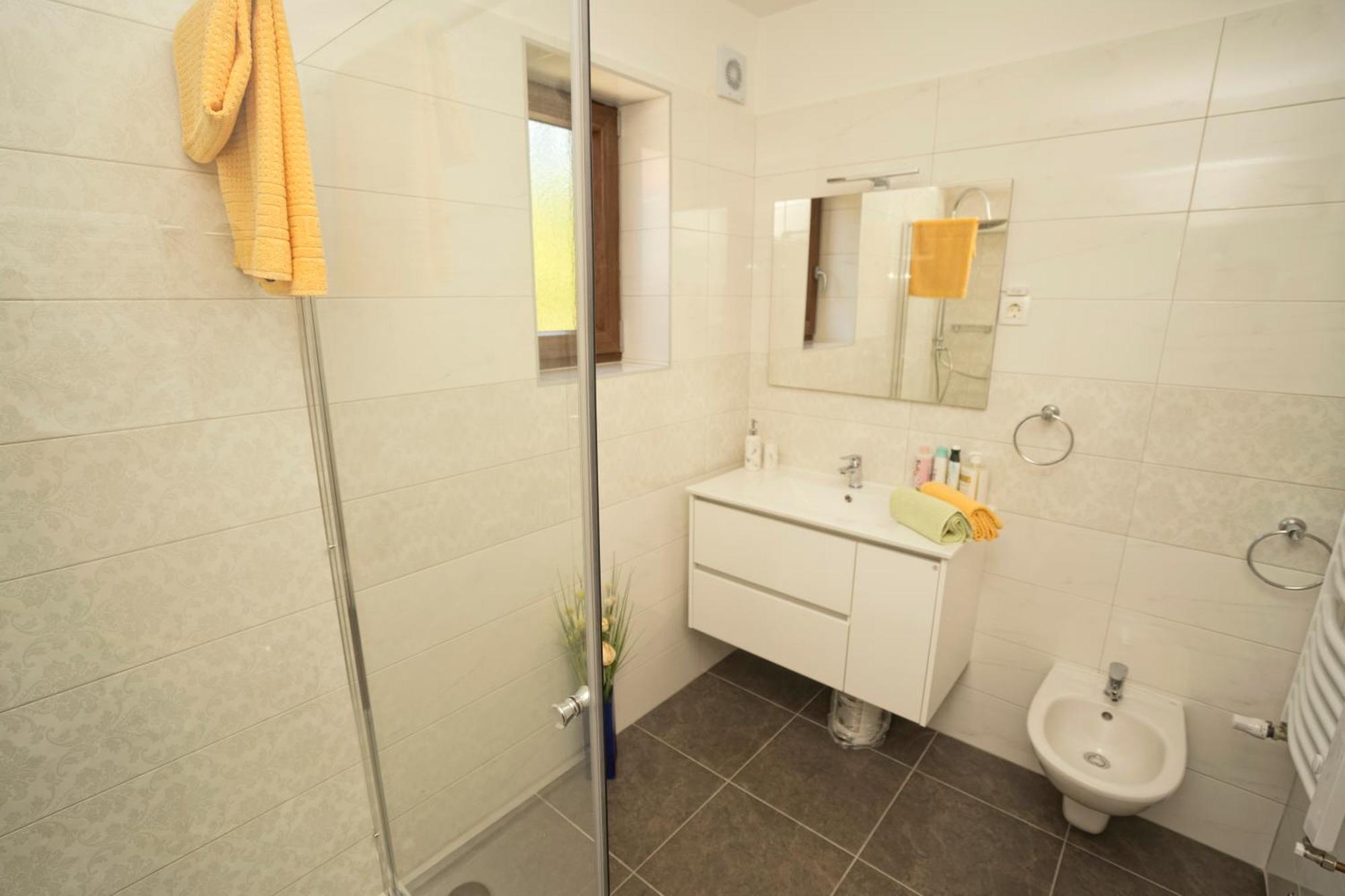 Riviera Blue Apartments With Seaview, Private Whirlpools And Parking Near Opatija Opric Eksteriør billede